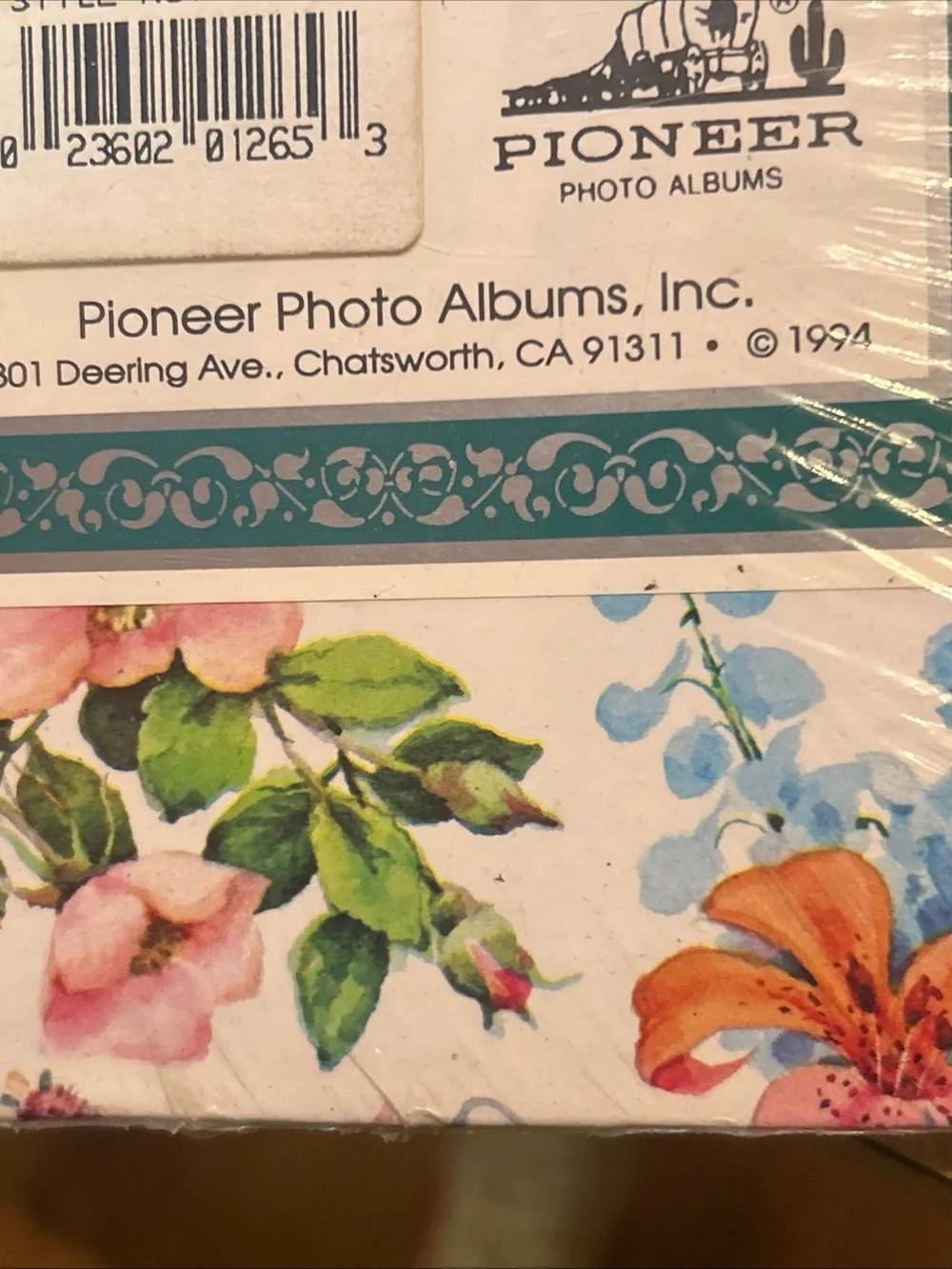 Pioneer 300 Pocket Floral Photo Album - Pastel Multicolor-New Old Stock